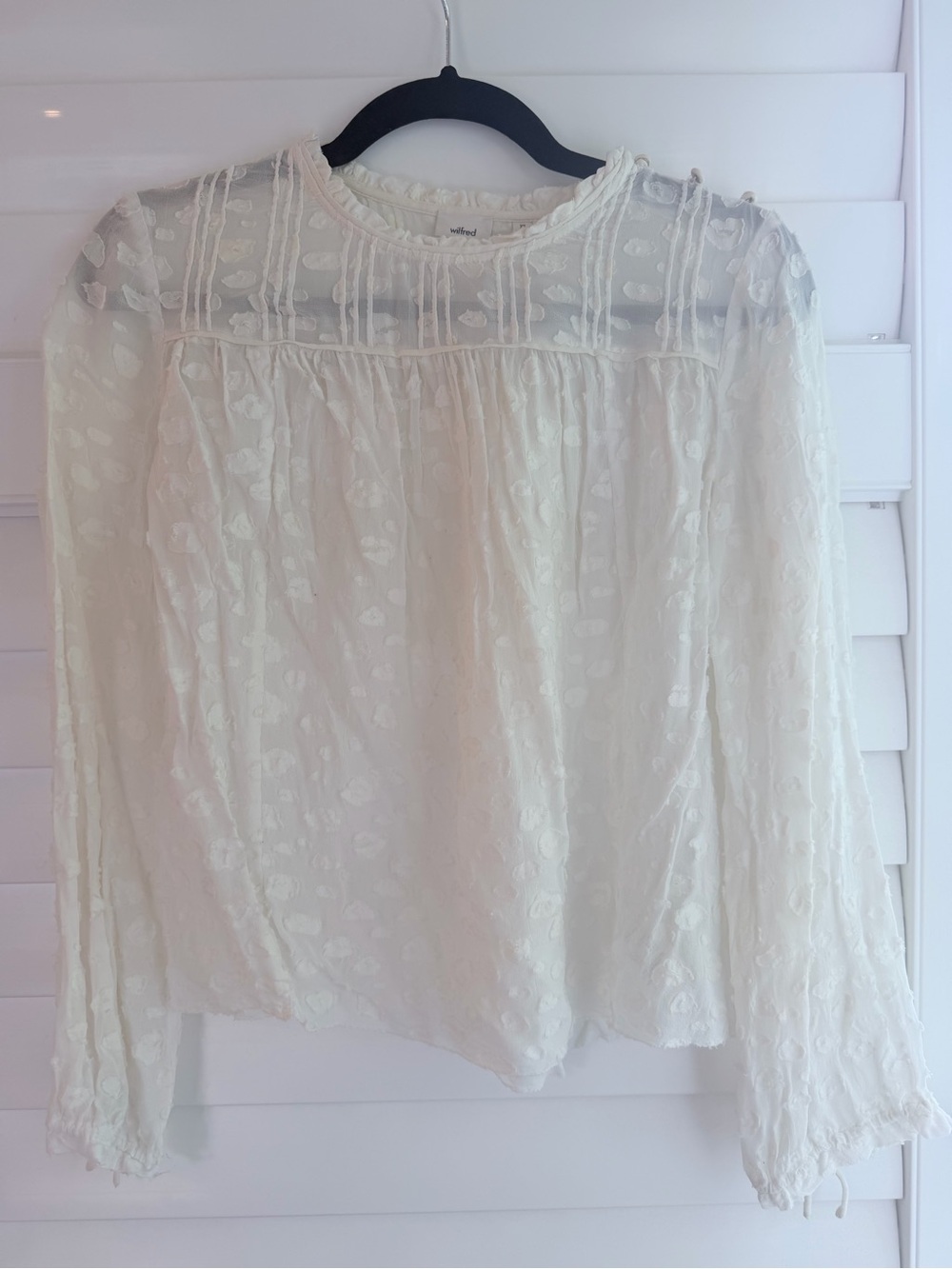 Wilfred Lourdes Cream Sheer Textured Long-Sleeve Blouse